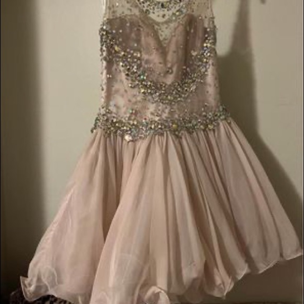 Beautiful Homecoming/Prom Dress